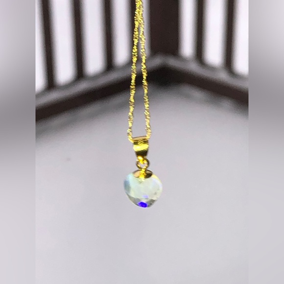 Faceted heart shaped Opal pendant - Picture 10 of 10